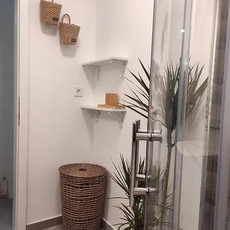 Apartment Ema *